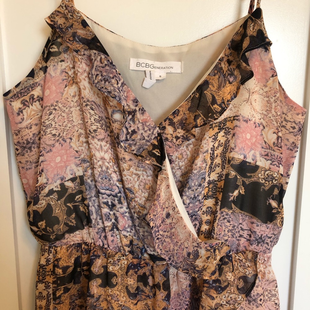 BCBGeneration pattern romper - Picture 2 of 5
